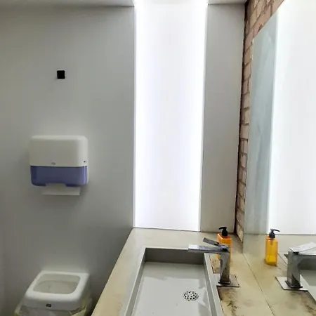 بيت للعطل Loft Im Szeneviertel Mannheims *