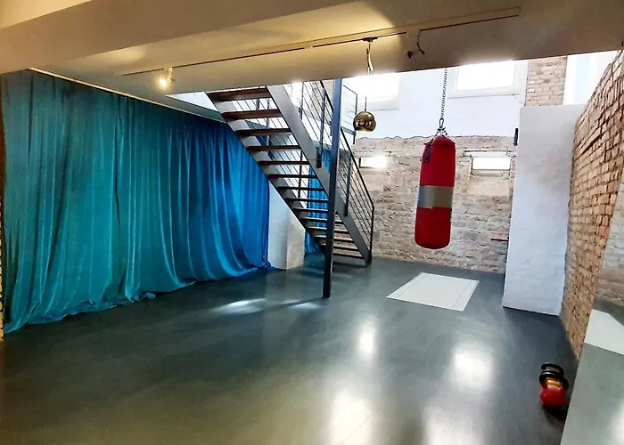 בית נופש Loft Im Szeneviertel Mannheims *